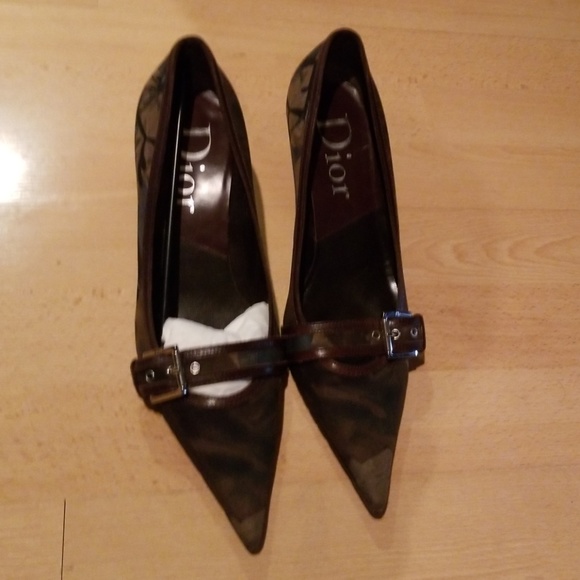 DiOR - Picture 3 of 4